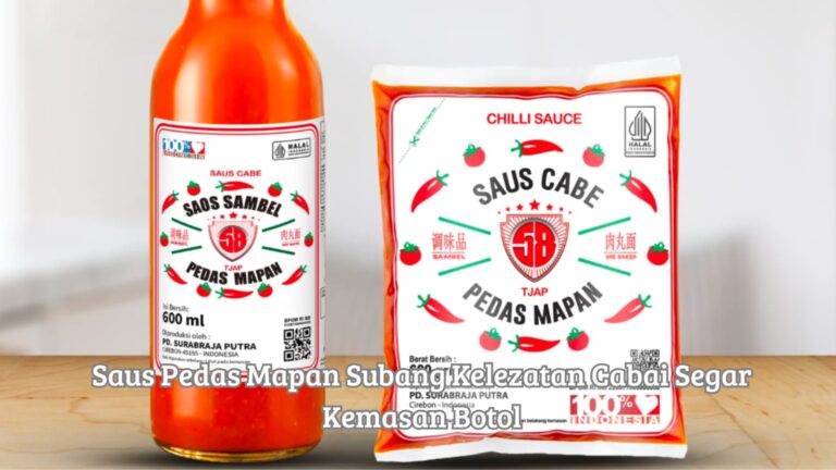 Sajian hidangan ikan bakar pedas dan cemilan hangat khas Subang yang disajikan bersama botol saus pedas mapan subang ciptaan PT Surabrajaputra