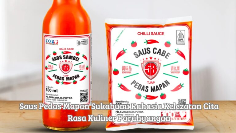Sajian hidangan bubur ayam hangat dan jajanan gorengan khas Sukabumi yang disajikan bersama botol saus pedas mapan sukabumi ciptaan PT Surabrajaputra